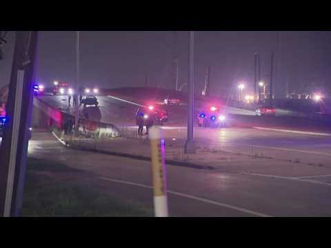 Police chase ends in deadly crash on Highway 6 in southwest Harris County