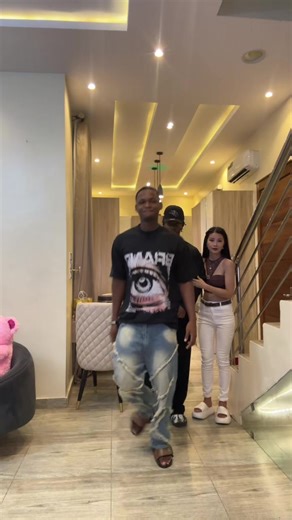 Happy new year 🎆🎈@KING OF TIKTOK❤️‍🩹🔥 @Meiqi Liu🇨🇳🇳🇬 #fypシ #foryoupage #yinkamoore #trending