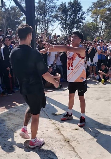 Bro Gave Me Major ATTITUDE in this 1v1… I Had To Humble Him Real Quick 🤷🏻‍♂️ #streetball #basketball #mattkiatipis