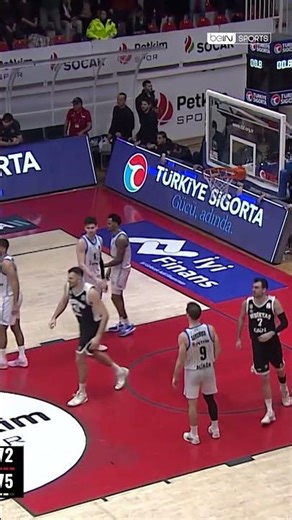 ⚫⚪ Jonah Mathews'ın Beşiktaş'ın ligdeki yenilmezlik serisini sürdüren son saniye üçlüğü! #shorts