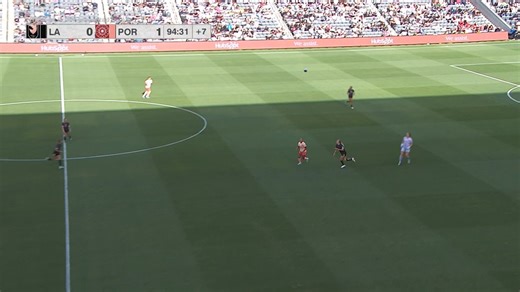 Soph’s first goal since 2024! And it’s the game winner!!! 🎥 @NWSL