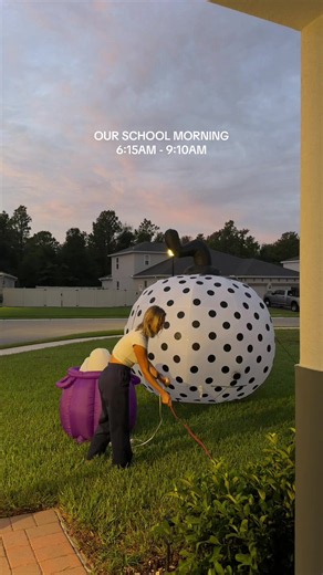 Our Chaotically Organized School Morning Routine (6:15-9:10 AM)