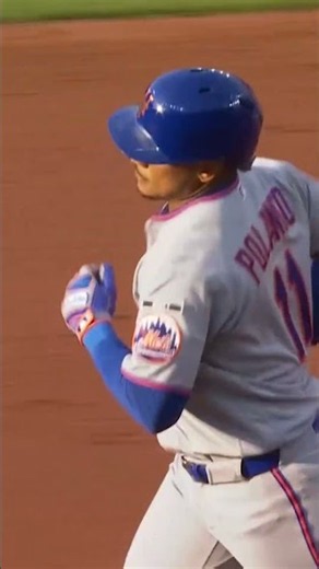 Jorge Polanco goes yard 💣 #mets #mlb #baseball #sports #highlights #news #shorts #guardians #nyc
