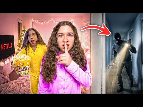 Sleepover at Our Friend's House Becomes a NIGHTMARE 😱