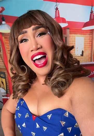 @Beyoncé ☎️ #telephone #beyonce #ladygaga #halloween #costume | telephone lady gaga costume
