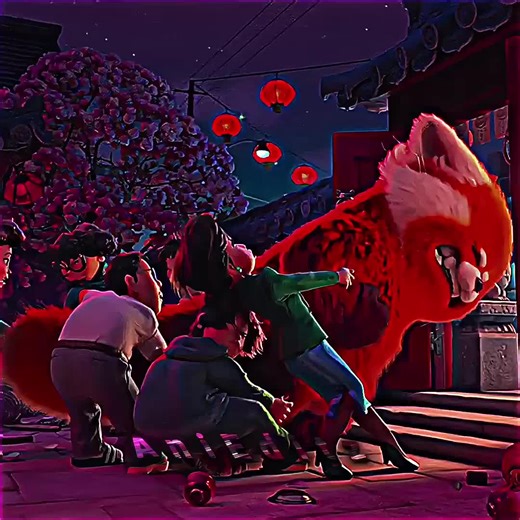 THE BIGGEST RED PANDA MOM EVER! 🐼💥Il Turning Red movie edit Il#shortvideo #animation #viral #fy #edit
