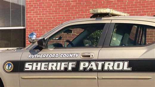 Convicted felon charged with common law murder in fatal shooting; victim identified