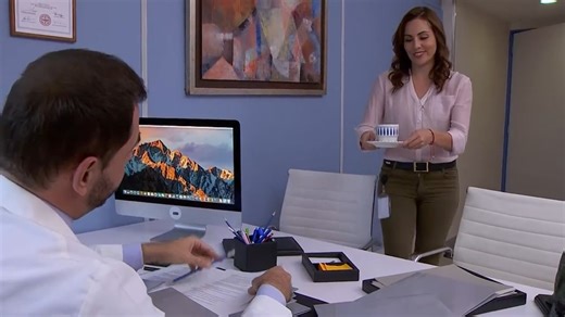 Jaime y Margarita se convierten en padres a temprana edad, la bebé es abandonada por su madre en la casa de Jaime y él decide sacar a su hija adelante 😲 ☕ #ComoDiceElDicho | Como Dice El Dicho