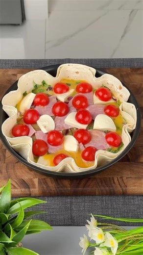 CRISPY CHEESY TORTILLA PIE That's Actually Delicious!