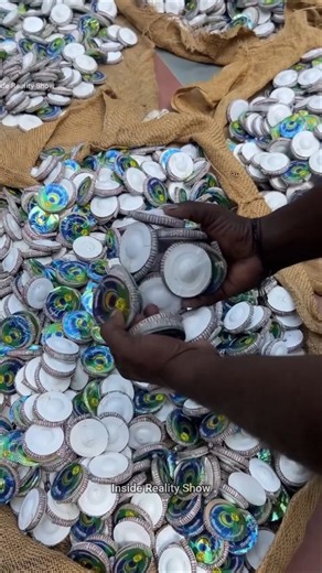The Making Of Diwali Chakkar Crackers #diwalichakri #diwalifireworks #factory #shorts