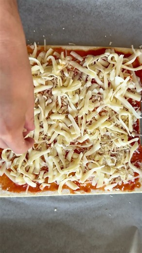 Puff Pastry Pizza Twists