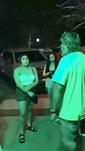 White man got chin checked for repeatedly yelling 911 #brutal #MMA #UFC #FightNight#Combat #FightClip #knockout