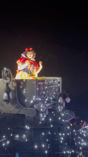 ✨🏰 Disney Starlight Parade at Magic Kingdom! 💫😍 #shorts