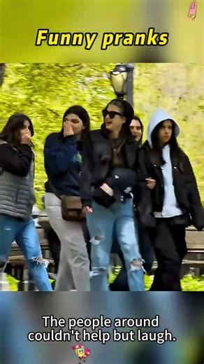 #prank #fartmaister #fartprank #funny #laugher #fart #funnyvideos #comedy #funniestfart #prankvideo