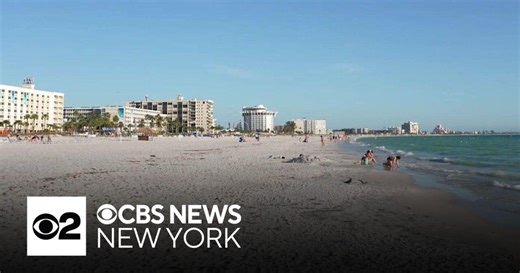 Florida continues to draw spring break crowds