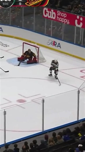 Minnesota Wild first goal vs Canucks - Game highlight