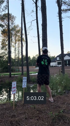 Don't blink or you might miss it 🤣 #averagegolf