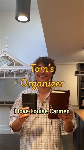 Tom’s Organizer: Plum Planner Choice by Cortado Paris