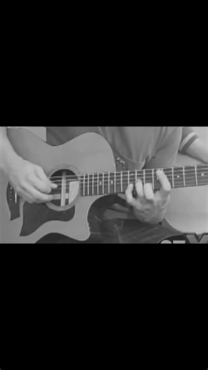 Paramore – Twilight (Hayley Williams acoustic live)