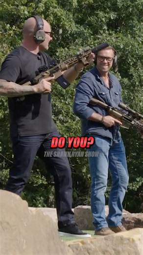 Navy SEAL vs SAS Operator With a Suppressed SIG MCX Spear 😳