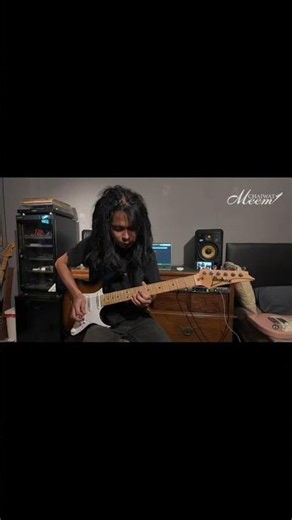 Peaceful Mellow E Minor Backing Track by Meem Chaiwat