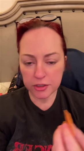 #stitch with @SteampunkFerret they’re GLUTEN-FREE CHEEZ-ITS! 🤦🏻‍♀️🤦🏻‍♀️🤦🏻‍♀️ #steampunkferretpresents #facepalm #comedy #areyouserious