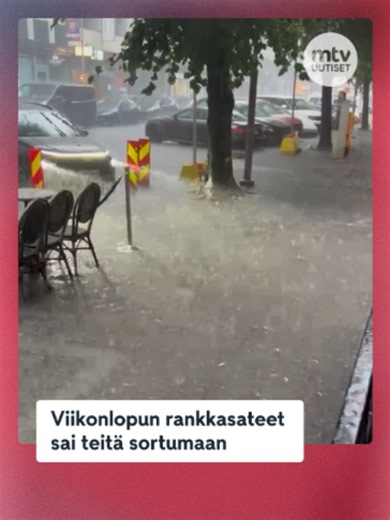 Sateet saivat viikonloppuna teitä sortumaan Keski-Suomessa ja Pirkanmaalla. Millaista säätä on luvassa tällä viikolla? Elokuussa on mahdollisesti muutosta säähän luvassa. 👉 Koko sääennuste katsottavissa osoitteessa mtvuutiset.fi. Linkki myös biossa!