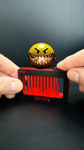 🤩🎹 Verity on a 3D Musical Fidget. #verity #memes #asmr #3dprinted