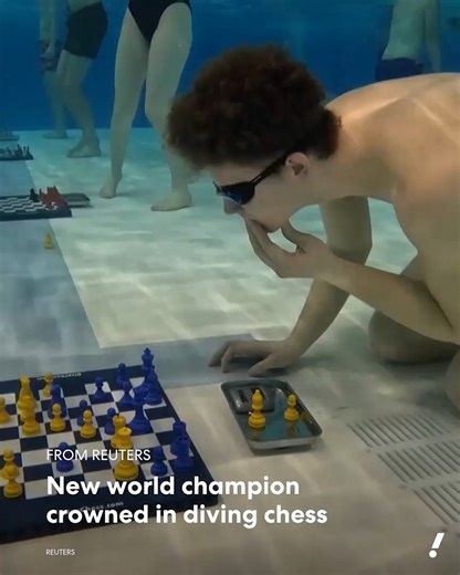 Yahoo News on Instagram: "The 2025 Diving Chess World Championships took place in the Netherlands, where players hold their breath to play a game at the bottom of a pool. 🏊♟️ Former Dutch champ Zyon Kollen claimed the men’s title, while 17-year-old Josephine Damen took the women’s crown."
