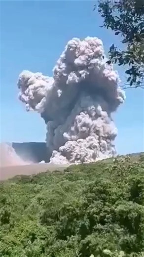 Huge Eruption Of Telica Volcano, Nicaragua, Indo-Pacific Ring Of Fire