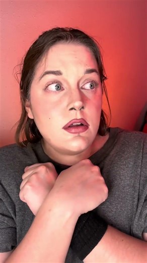 Alien Romulus facehugger! l Turned into Rain aka Caliee Spaeny from Alien Romulus