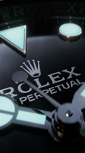 Rolex GMT-Master II: Official Rolex Jeweler in South Florida