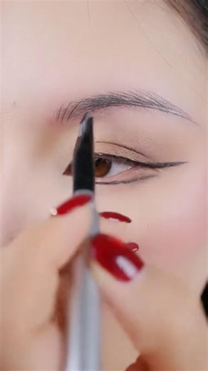 Easy, New & Super Trendy Method! ✨Get Bold, Fluffy, 3D Brows at Home – No Salon Needed!