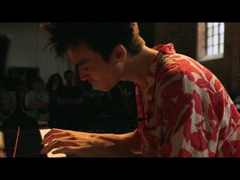 Jacob Collier – Something Heavy [Live from Riga, Latvia]