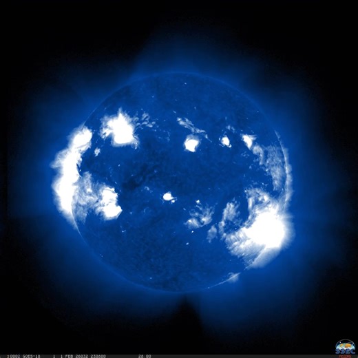 The latest 40 frames from SUVI 284 Å show this as a violent eruption. Look at the rapid field-line movements and blast wave. Since AR 4366 is not directly facing Earth yet, I would not be surprised if the CME is heading mostly away from Earth, but we'll see the coronagraph images and model outputs say about it... Watching and waiting for more data to come in before making any kind of guess! | Vincent Ledvina - 'The Aurora Guy'