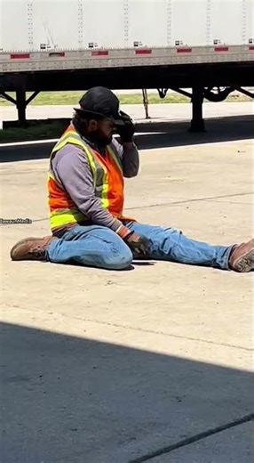 Forklift Tips Off Dock, Driver Jumps Clear at Last Second 🚜💥