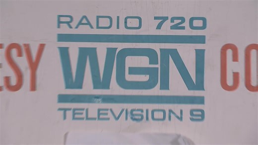 On today's Courtesy Desk, Robin joins Paul to discuss a change of food products at the WGN Marketplace. Full segment: https://tinyurl.com/bp8mjt7h | WGN Morning News