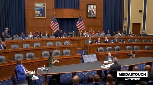 ⭕️ AOC to RFK: You Admitted Insurers Are Lying — So Why Are You Giving Them $13 Billion More?Rep. Alexandria Ocasio-Cortez confronted HHS Secretary Robert F. Kennedy Jr. at a congressional hearing on Tuesday over a quiet reversal that hands private health insurers a major windfall at taxpayer expense.🔹The issue: Medicare Advantage, the privatized version of Medicare, has a documented fraud problem called “upcoding,” where insurers exaggerate how sick their patients are to receive higher governm