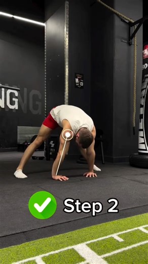 Handstand challenge ✅ Accepted 💪🏻 and sapport me guys #calisthenics #handstand #shorts