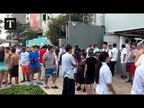 Powerful Earthquake Rattles Southern Mexico