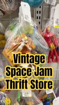 🏀 Vintage space jam toys from 1996 at the thrift store.
