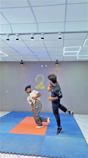 How to Learn the Spinning Hook Kick | Step-by-Step Tutorial (Beginner Friendly)⚡️💥#shorts #uk