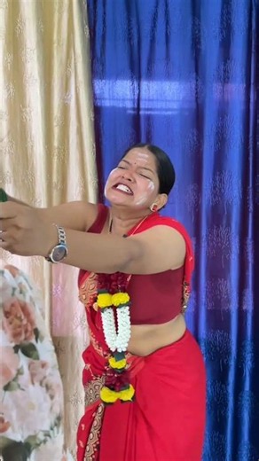Jai Kali Kalkatte WaliAlbum: Ajj Hai Jagrata Singer: SaleemComposer: Salim Parvez