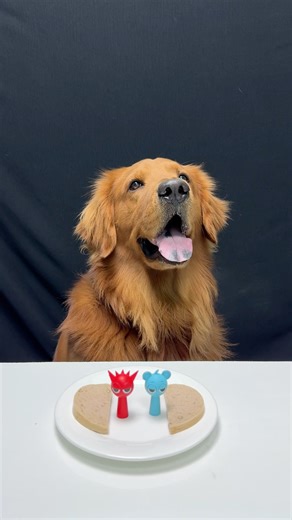 Golden Enjoy a Ground Meat Meal with Sprunki