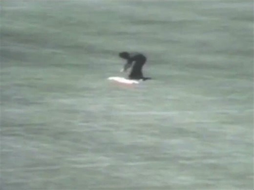 The Dodger Stadium scoreboard said it all: “Rick Monday…You made a great play.” 🇺🇸