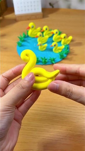 Simple Crafts | Create a DIY Clay Duckling Picture! #diy