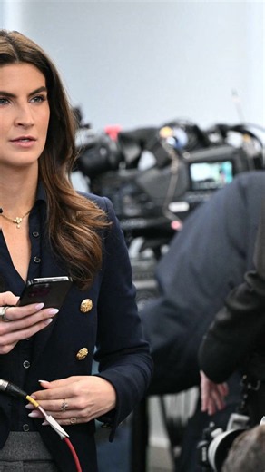Katie Zacharia flaunts 6-pack after swimsuit snaps vanish before White House firing