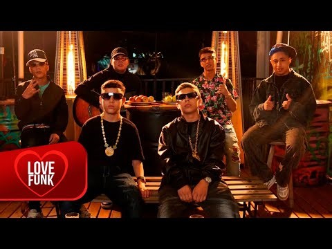 MEDLEY ACÚSTICO - MC's Thzynho, Gabb, Xangai, LV da BS, Collin, Davizin, Lucas MDS e DJ GameBeat