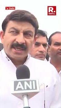 Half Parking Fee For EVs In NDMC Areas: Manoj Tiwari Explains Benefits Of Delhi's New EV Policy
