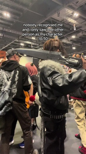 Squall Leonhart cosplay MCM Comic Con — nobody recognised me review